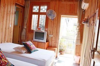 Fenghuang Post House 호텔 외부 사진